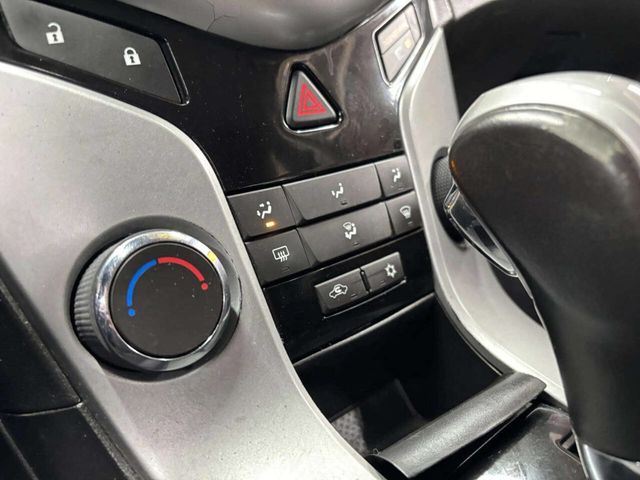 2012 Chevrolet CRUZE 4dr Sedan LT w/1LT - 22957508 - 24