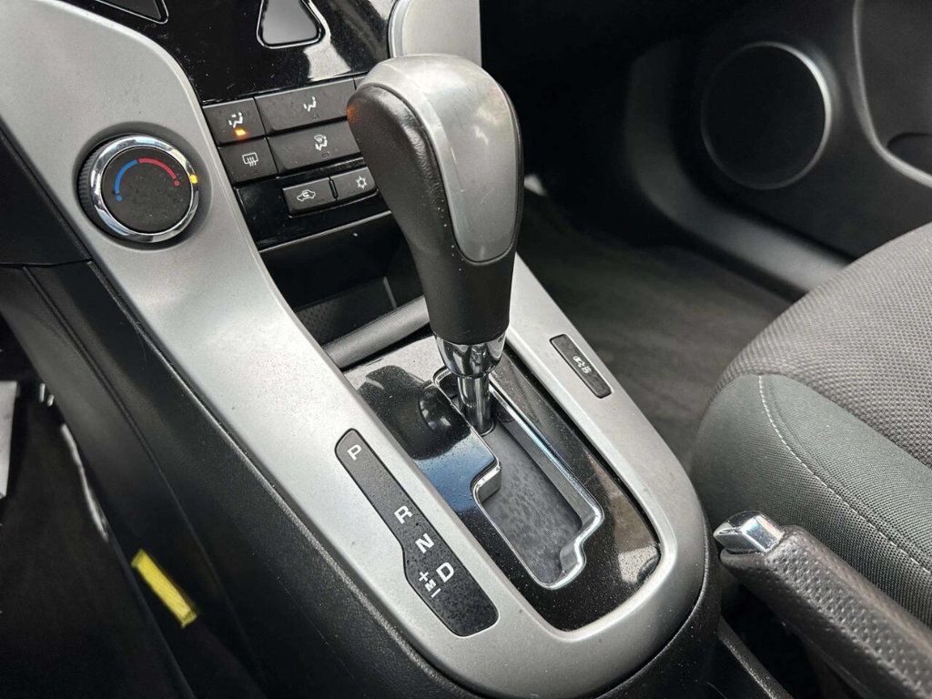 2012 Chevrolet CRUZE 4dr Sedan LT w/1LT - 22961857 - 29