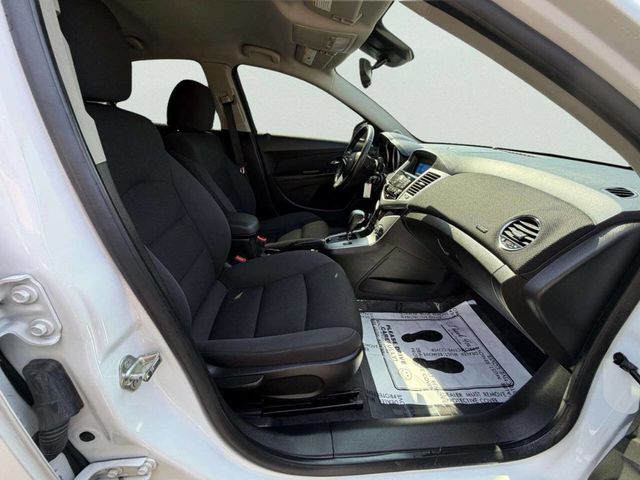 2012 Chevrolet CRUZE 4dr Sedan LT w/1LT - 23006124 - 18