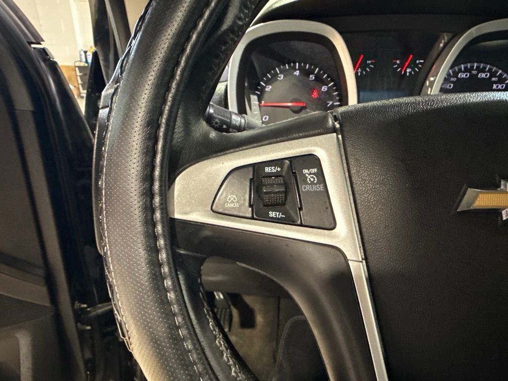 2012 Chevrolet Equinox FWD 4dr LTZ - 23042886 - 12
