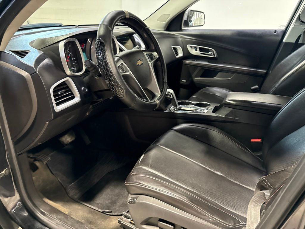 2012 Chevrolet Equinox FWD 4dr LTZ - 23042886 - 22