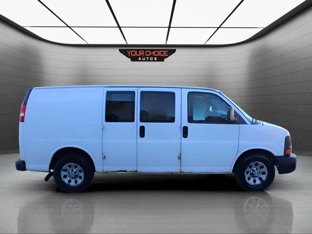 2012 Chevrolet Express Cargo Van AWD 1500 135" - 22973757 - 3