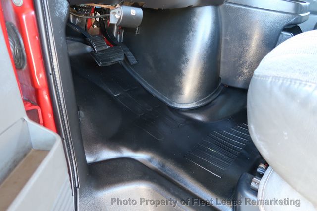 2012 Chevrolet Express Commercial Cutaway Express 3500 KUV Enclosed Utility Ladder Rack SRW - 22940503 - 11