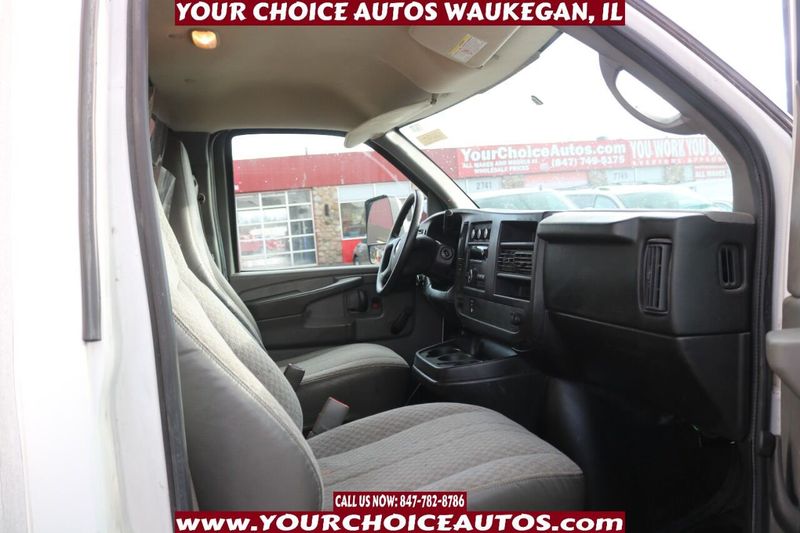 2012 Chevrolet Express Commercial Cutaway RWD 3500 159" WB Work Van - 22223750 - 20