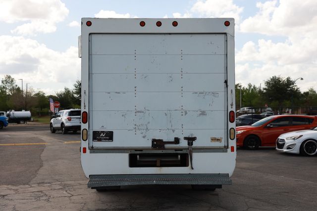 2012 Chevrolet Express Commercial Cutaway RWD 3500 177" WB Work Van - 23016562 - 11