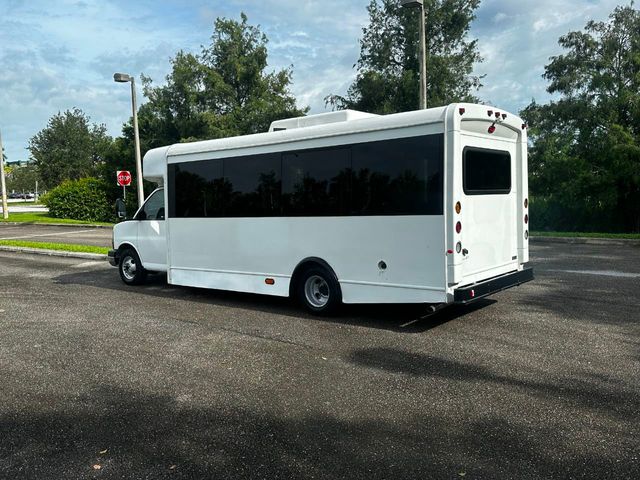 2012 Chevrolet Express Shuttle Bus 13 Passenger RWD 4500 159 - 22042307 - 9