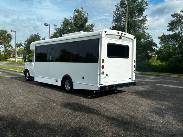 2012 Chevrolet Express Shuttle Bus 13 Passenger RWD 4500 159 - 22042307 - 10