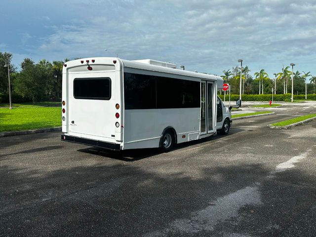 2012 Chevrolet Express Shuttle Bus 13 Passenger RWD 4500 159 - 22042307 - 16
