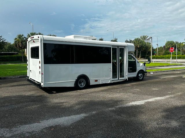 2012 Chevrolet Express Shuttle Bus 13 Passenger RWD 4500 159 - 22042307 - 18