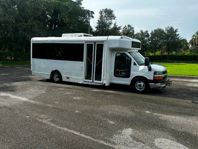2012 Chevrolet Express Shuttle Bus 13 Passenger RWD 4500 159 - 22042307 - 23