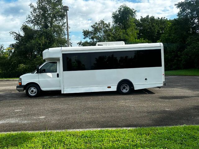 2012 Chevrolet Express Shuttle Bus 13 Passenger RWD 4500 159 - 22042307 - 6