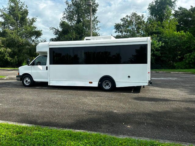 2012 Chevrolet Express Shuttle Bus 13 Passenger RWD 4500 159 - 22042307 - 8