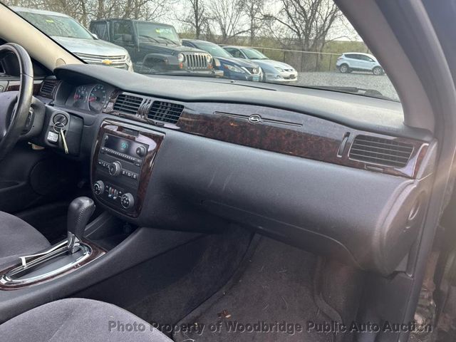 2012 Chevrolet Impala 4dr Sdn LT - 23016906 - 6