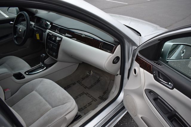 2012 Chevrolet Impala 4dr Sdn LT - 23009028 - 18