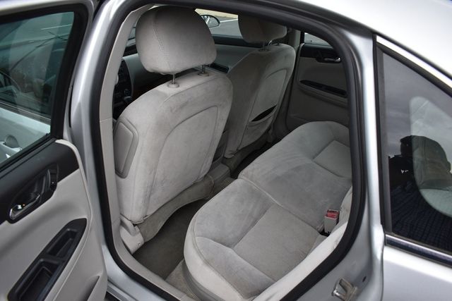 2012 Chevrolet Impala 4dr Sdn LT - 23009028 - 19