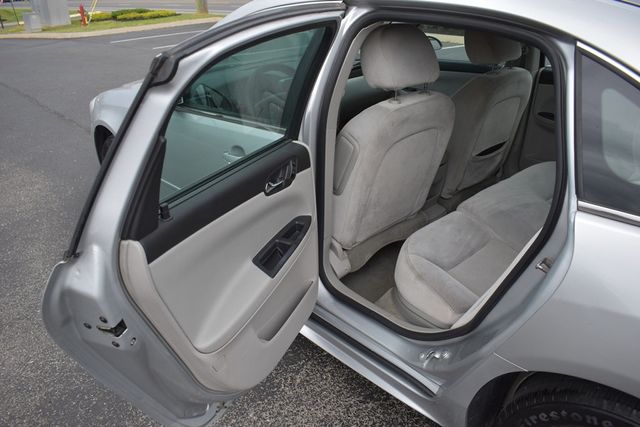 2012 Chevrolet Impala 4dr Sdn LT - 23009028 - 27
