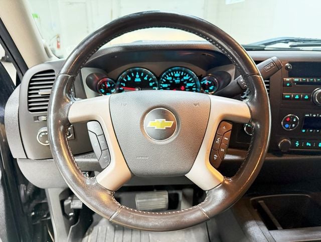 2012 Chevrolet Silverado 1500 4WD Crew Cab 143.5" LT - 22930753 - 9
