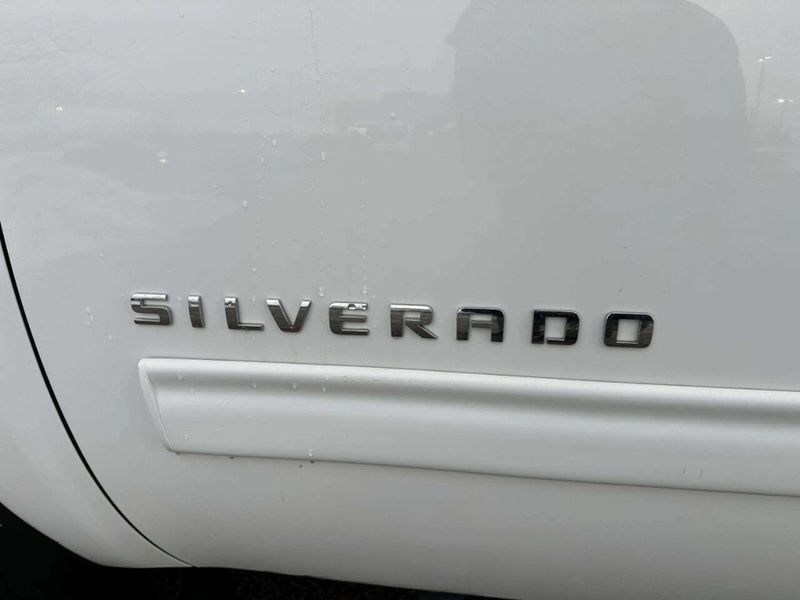 2012 Chevrolet Silverado 1500 4WD Crew Cab 143.5" LT - 22974788 - 9