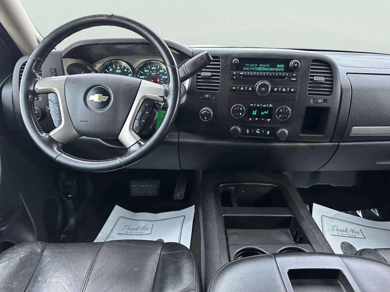 2012 Chevrolet Silverado 1500 4WD Crew Cab 143.5" LT - 22974788 - 20