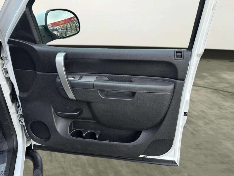 2012 Chevrolet Silverado 1500 4WD Crew Cab 143.5" LT - 22974788 - 24