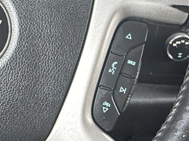 2012 Chevrolet Silverado 1500 4WD Crew Cab 143.5" LT - 22974788 - 31