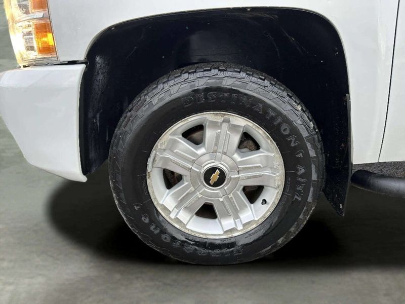 2012 Chevrolet Silverado 1500 4WD Crew Cab 143.5" LT - 22974788 - 36