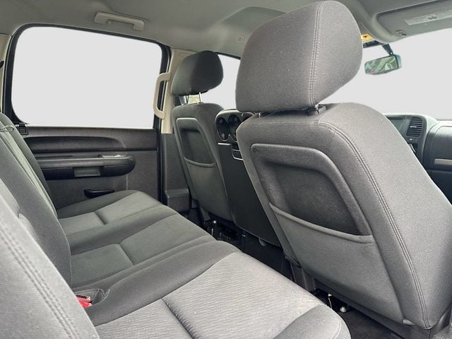 2012 Chevrolet Silverado 1500 LT 4x4 4dr Crew Cab 5.8 ft. SB - 22952393 - 16