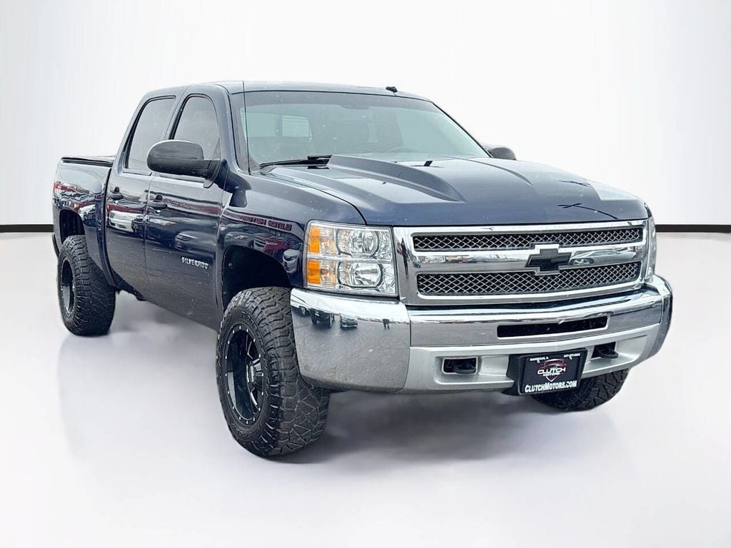 2012 Chevrolet Silverado 1500 LT photo 4