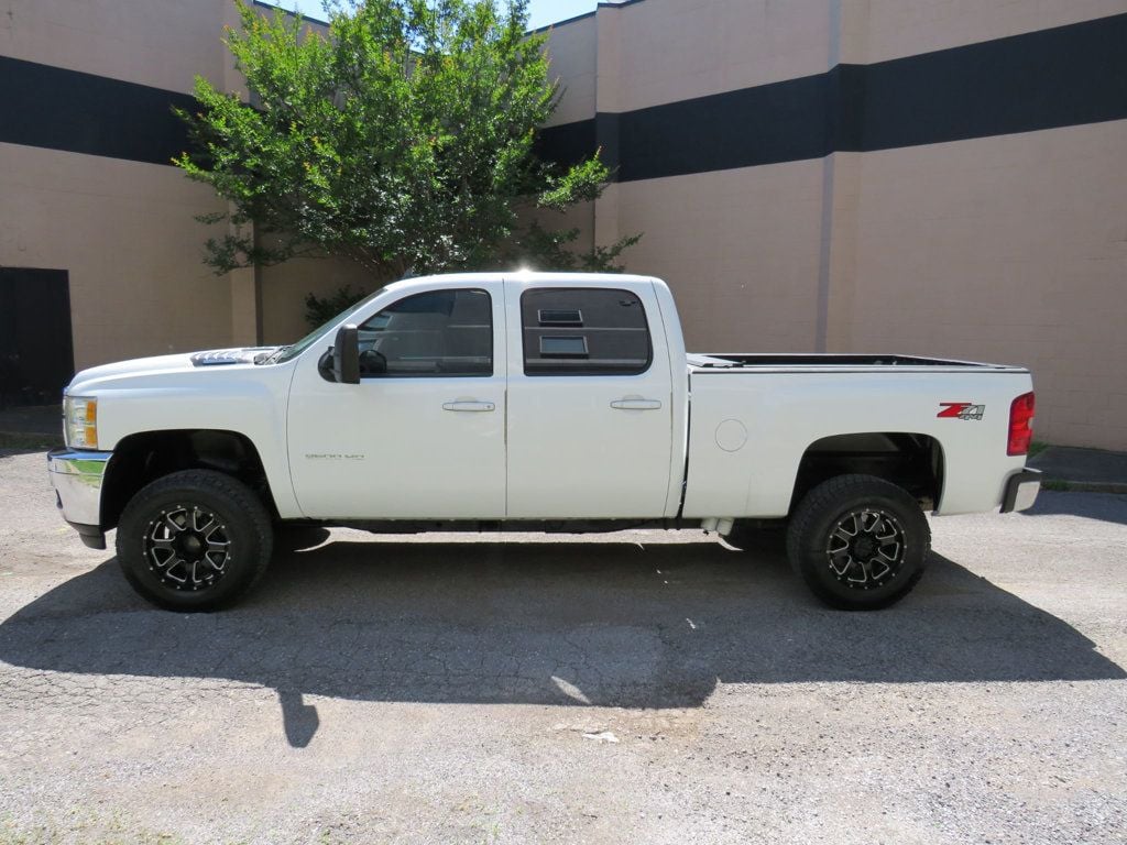 2012 Chevrolet Silverado 2500HD 4WD Crew Cab 153.7" LTZ - 22841512 - 0
