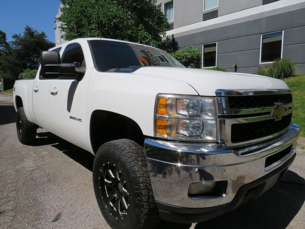 2012 Chevrolet Silverado 2500HD 4WD Crew Cab 153.7" LTZ - 22841512 - 3