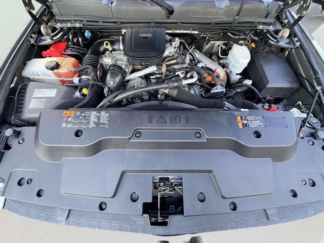 2012 Chevrolet Silverado 3500HD LT 4x4 4dr Crew Cab LB DRW - 23045394 - 10