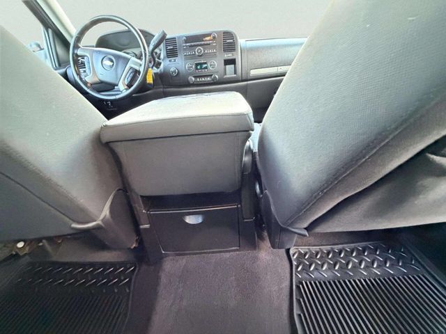 2012 Chevrolet Silverado 3500HD LT 4x4 4dr Crew Cab LB DRW - 23045394 - 28