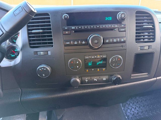 2012 Chevrolet Silverado 3500HD LT 4x4 4dr Crew Cab LB DRW - 23045394 - 35