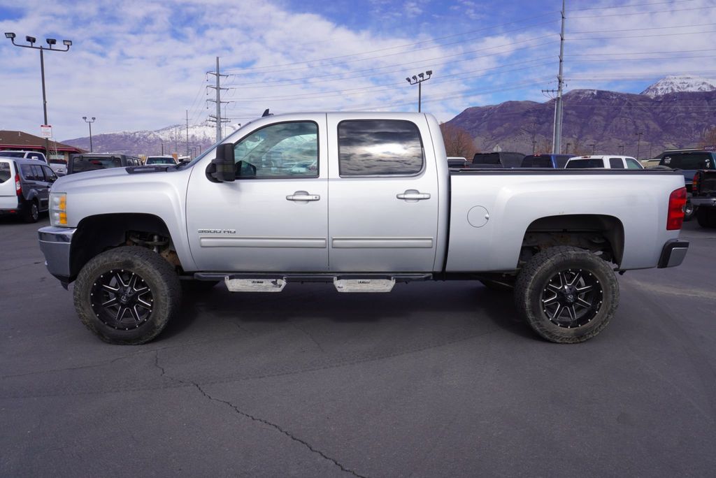 2012 Chevrolet Silverado 3500HD LTZ - 22986327 - 1
