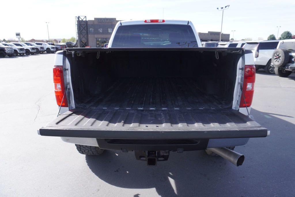 2012 Chevrolet Silverado 3500HD LTZ - 23004305 - 10