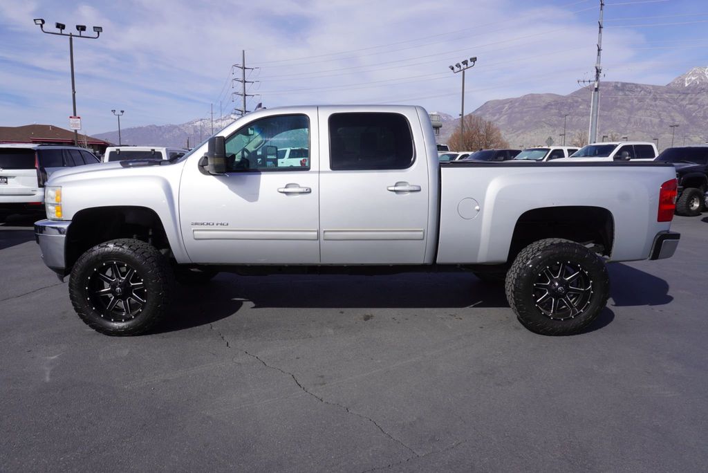 2012 Chevrolet Silverado 3500HD LTZ - 23004305 - 7