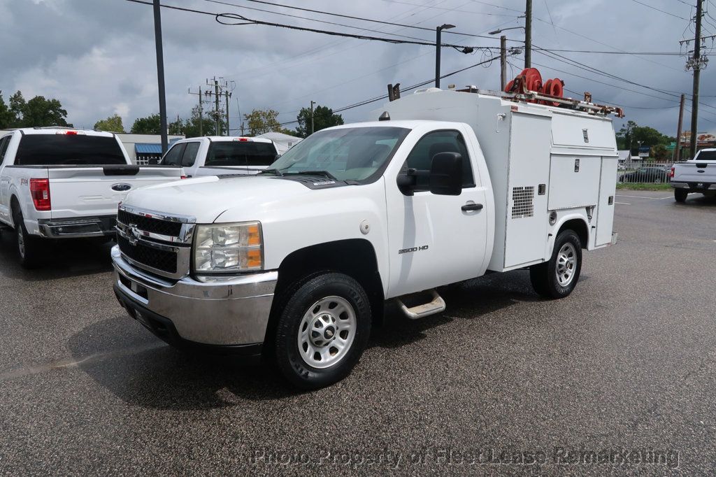 2012 Chevrolet Silverado 3500HD Silverado 3500 2WD Reg Cab Enclosed Utliity Ladder Rack  - 23073139 - 33