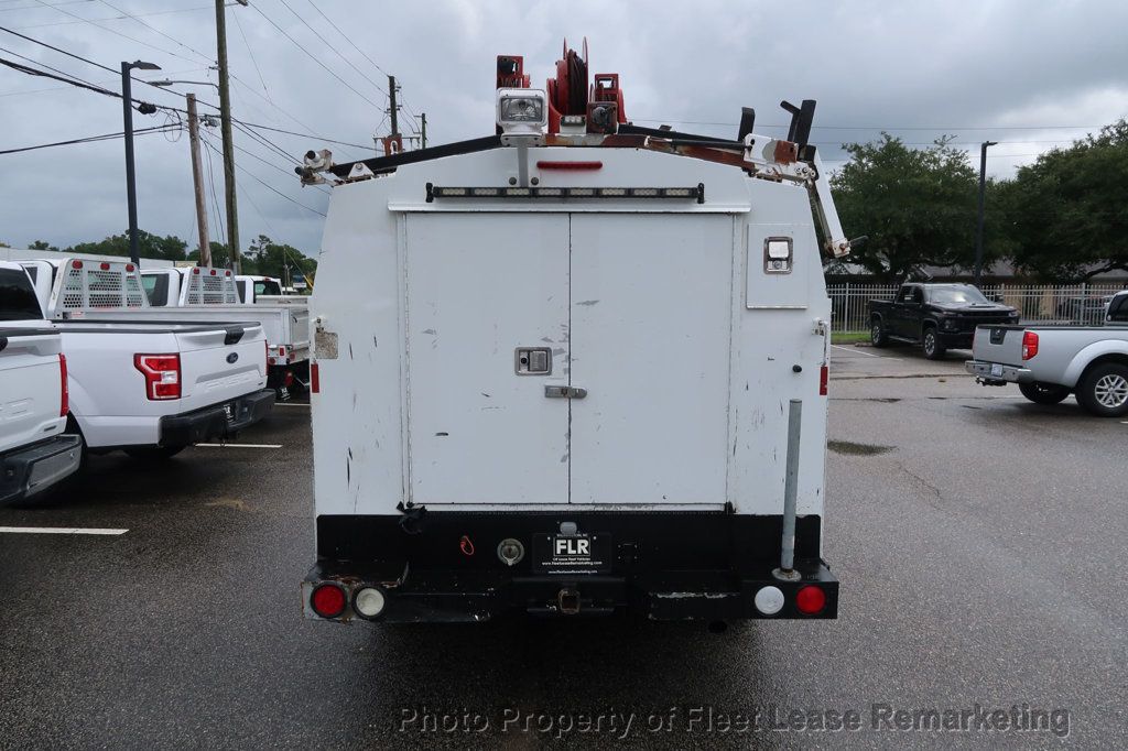 2012 Chevrolet Silverado 3500HD Silverado 3500 2WD Reg Cab Enclosed Utliity Ladder Rack  - 23073139 - 3