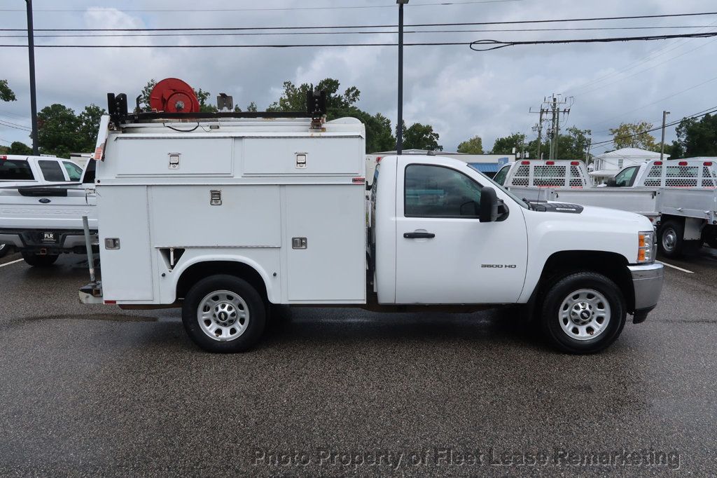 2012 Chevrolet Silverado 3500HD Silverado 3500 2WD Reg Cab Enclosed Utliity Ladder Rack  - 23073139 - 5