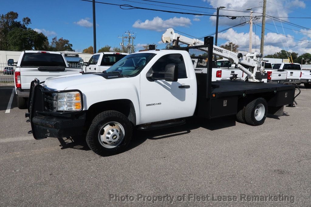 2012 Chevrolet Silverado 3500HD Silverado 3500 4WD Reg Cab 12' Flatbed Crane  - 22643310 - 36