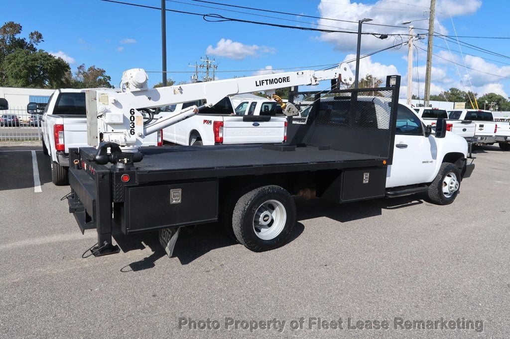 2012 Chevrolet Silverado 3500HD Silverado 3500 4WD Reg Cab 12' Flatbed Crane  - 22643310 - 4