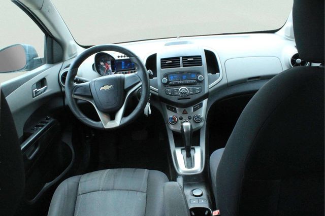 2012 Chevrolet Sonic 5dr Hatchback LT 2LT - 23021987 - 6