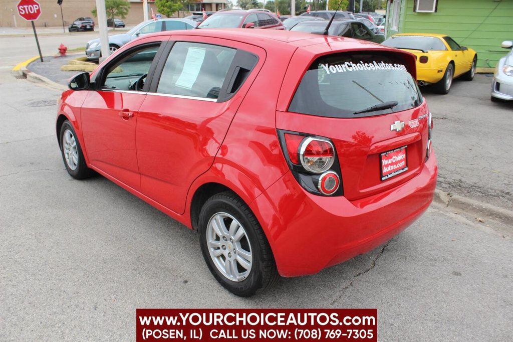 2012 Chevrolet Sonic 5dr Hatchback LT 2LT - 22613846 - 4