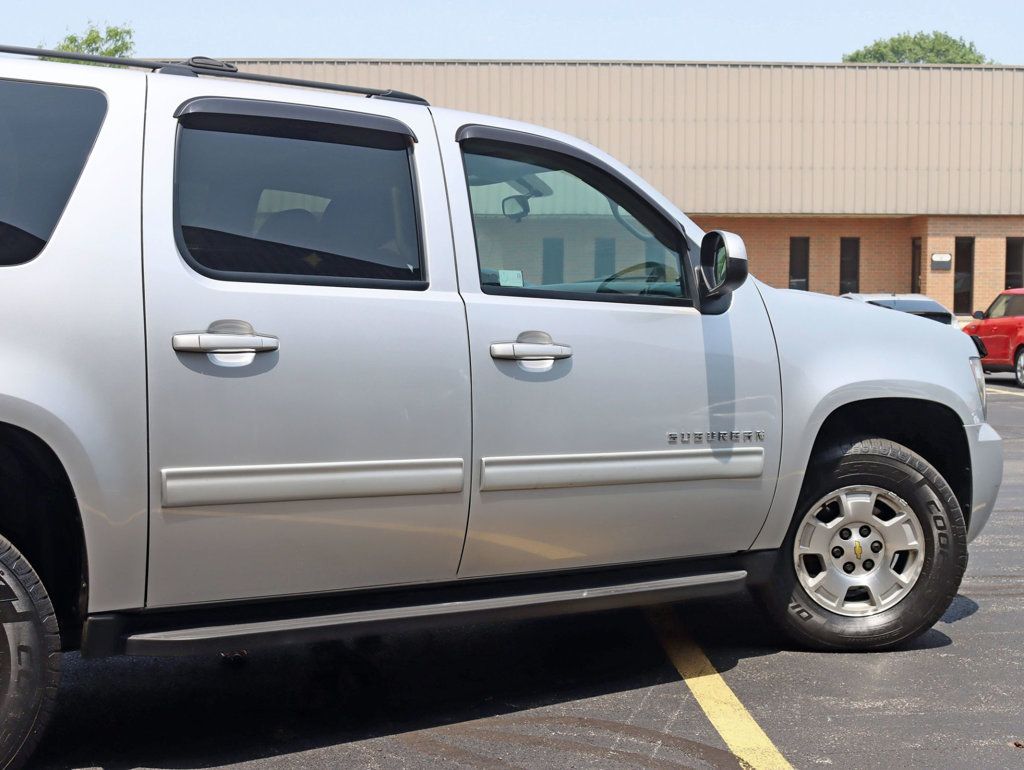 2012 Chevrolet Suburban 4WD 4dr 1500 LS - 22863657 - 3