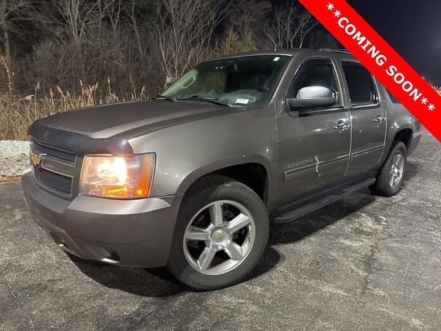 2012 Chevrolet Suburban 4WD 4dr 1500 LT - 22968871 - 0