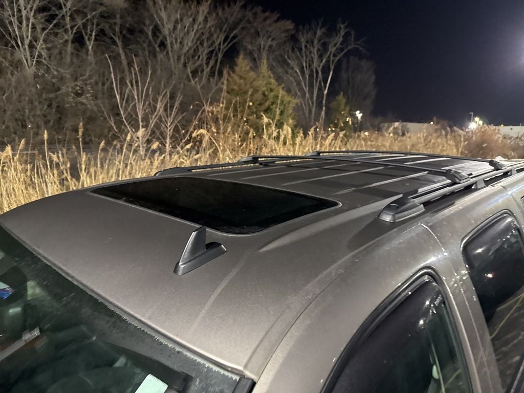 2012 Chevrolet Suburban 4WD 4dr 1500 LT - 22968871 - 6