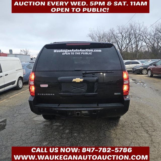 2012 Chevrolet Suburban 4WD 4dr 1500 LT - 22952389 - 4