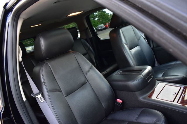 2012 Chevrolet Suburban 4WD 4dr 1500 LTZ - 23069846 - 17