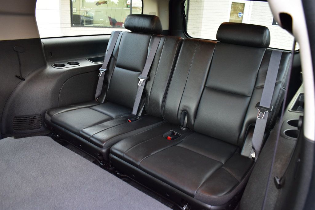 2012 Chevrolet Suburban 4WD 4dr 1500 LTZ - 23069846 - 25