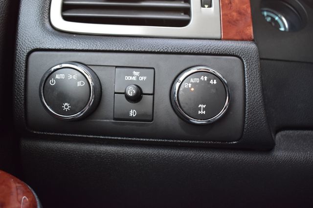 2012 Chevrolet Suburban 4WD 4dr 1500 LTZ - 23069846 - 48